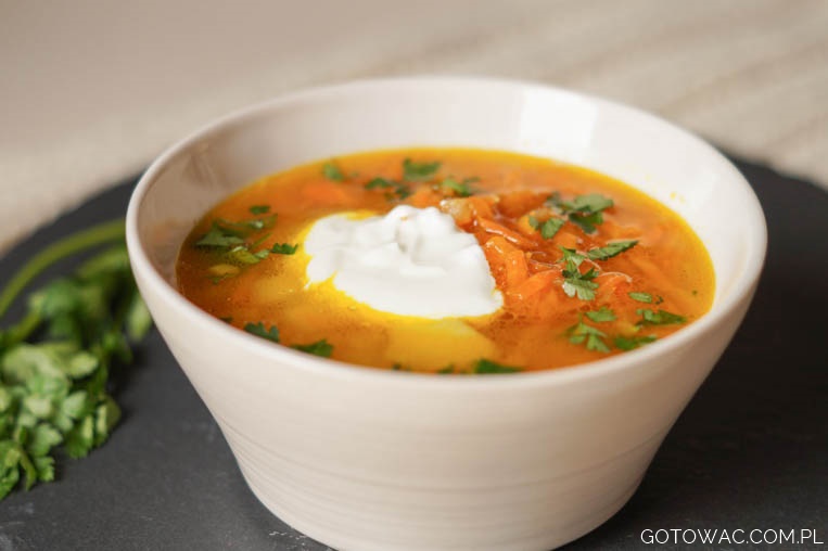 Zupa marchewkowa z curry